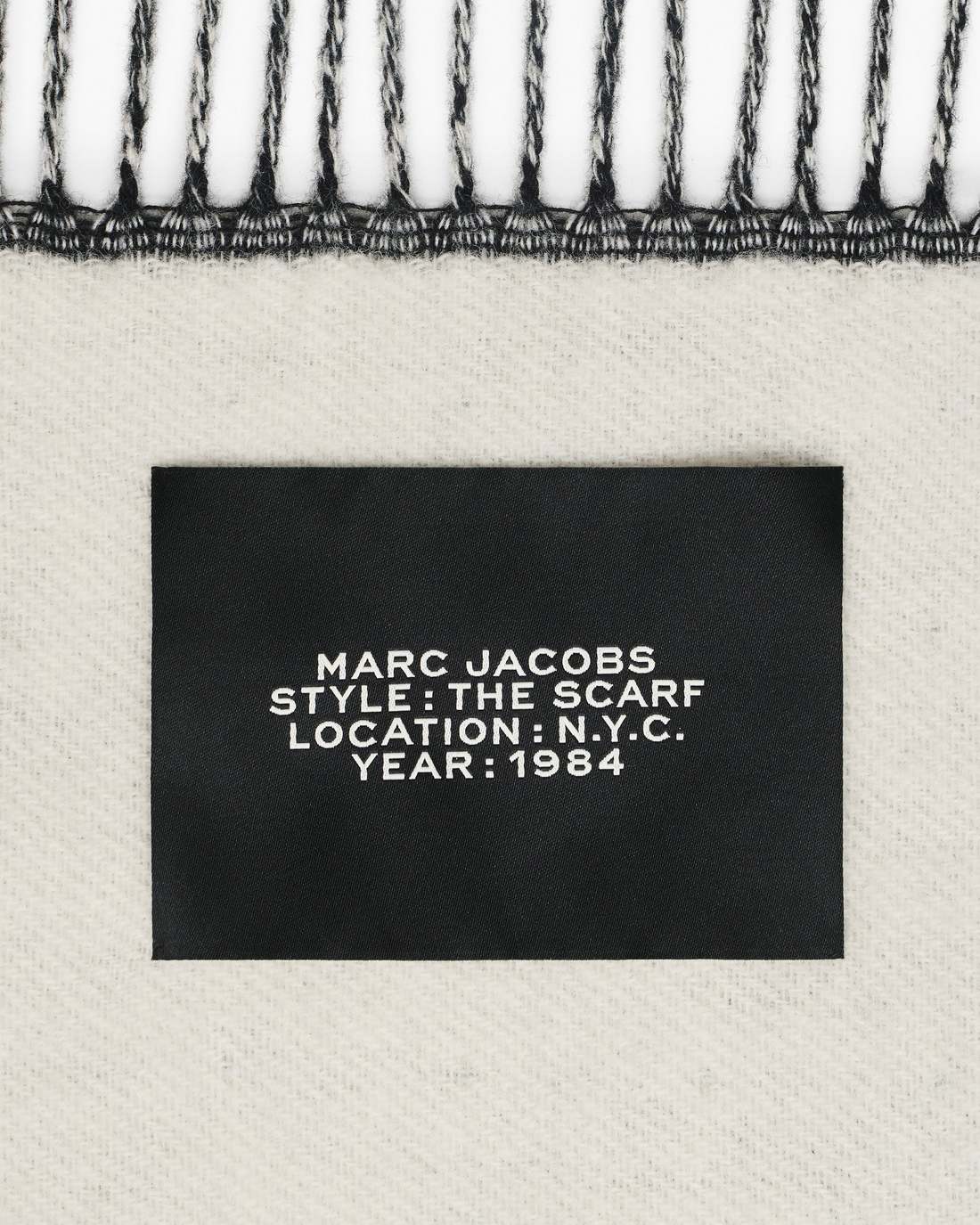 Marc Jacobs Best Price | The Scarf Black