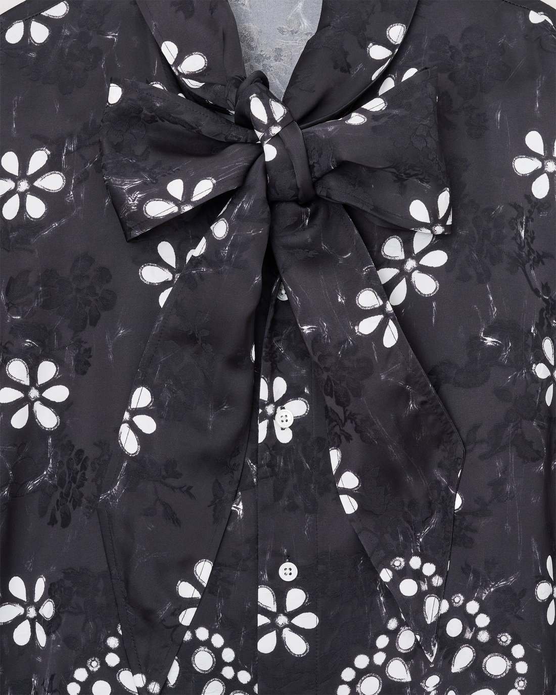 Marc Jacobs Latest | Trompe L'Oeil Eyelet Bow Blouse Black/White