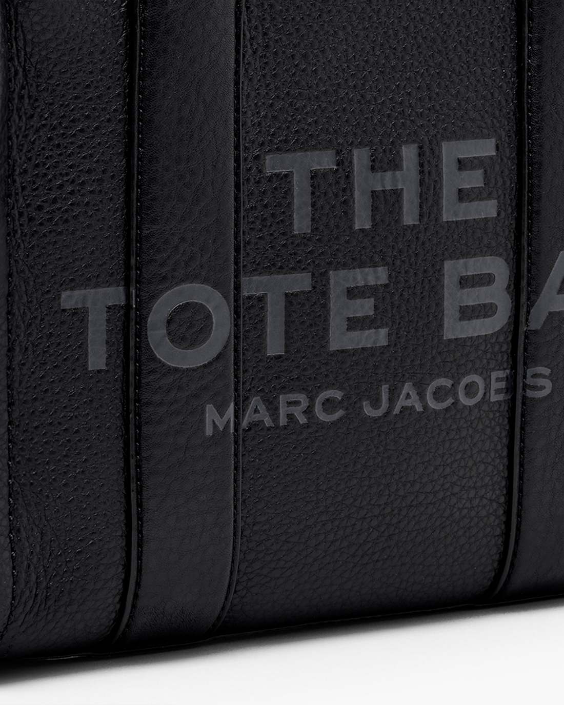 Marc Jacobs Recommended | The Leather Small Tote Bag Black