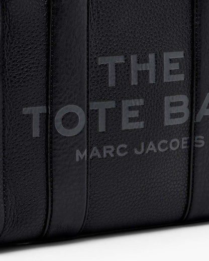 Marc Jacobs Recommended | The Leather Small Tote Bag Black