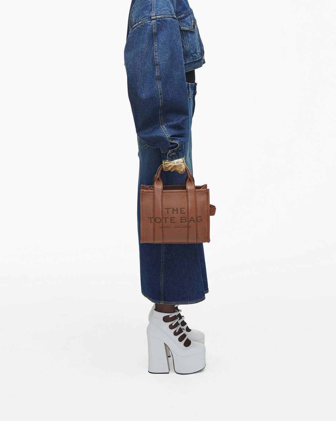 Marc Jacobs Customer Favorite | The Leather Small Tote Bag Argan Oil