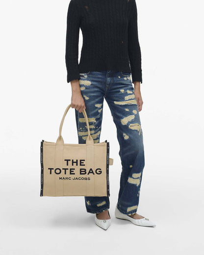Marc Jacobs Recommended | The Jacquard Large Tote Bag Warm Sand