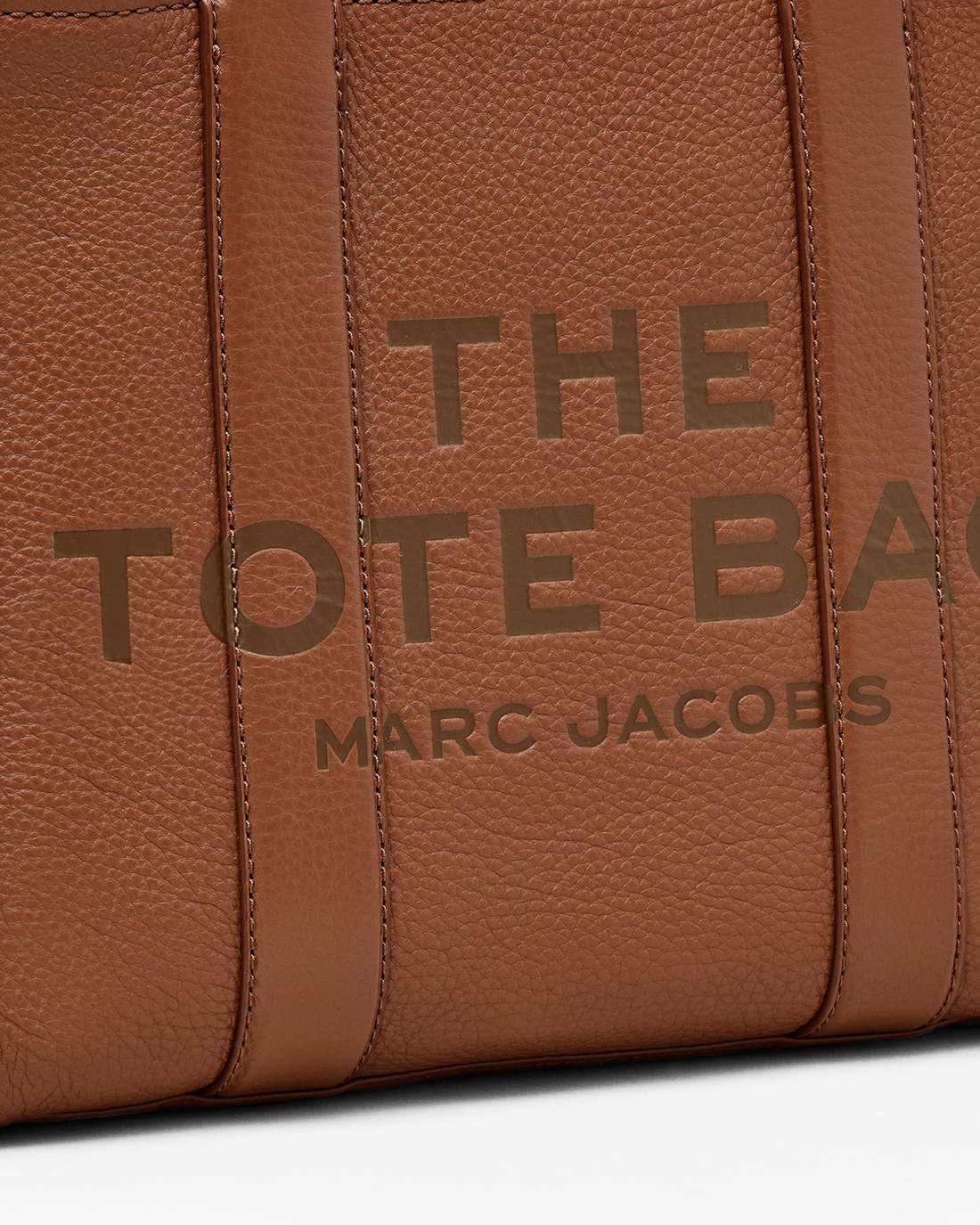 Marc Jacobs Exclusive | The Leather Medium Tote Bag Argan Oil