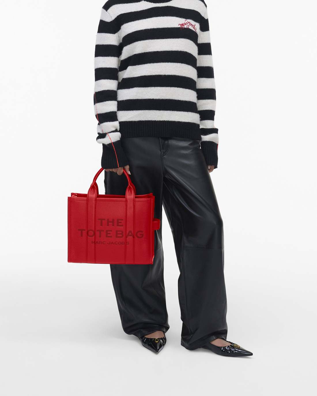 Marc Jacobs Best Seller | The Leather Medium Tote Bag True Red
