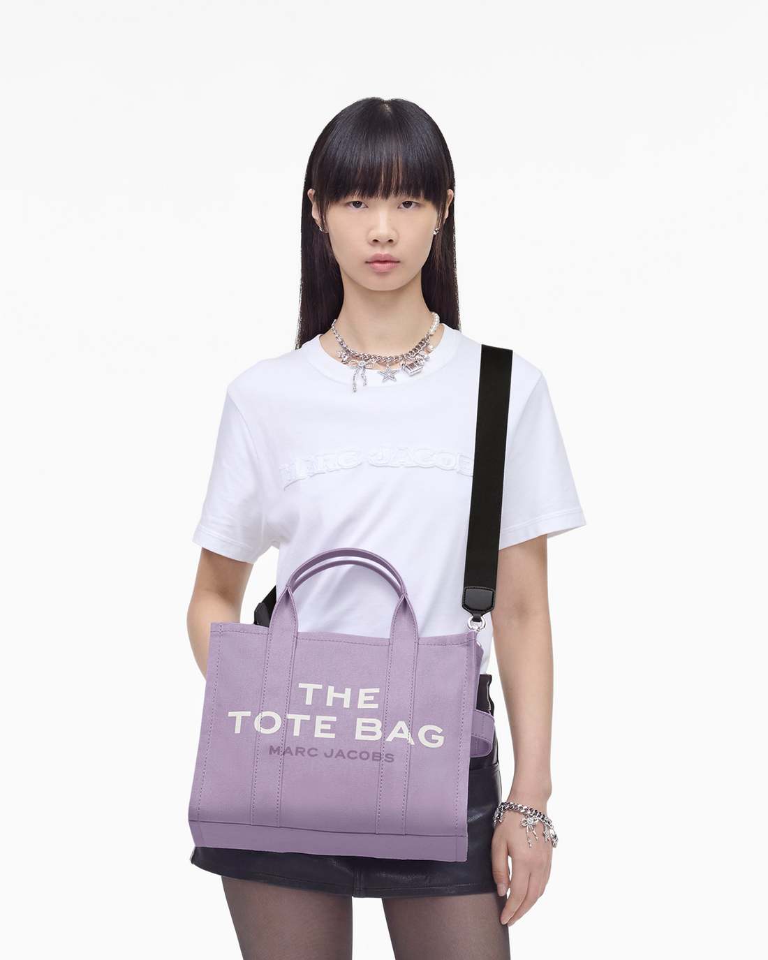 Marc Jacobs Recommended | The Canvas Medium Tote Bag Lilac