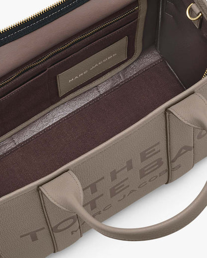 Marc Jacobs Recommended | The Leather Medium Tote Bag Cement