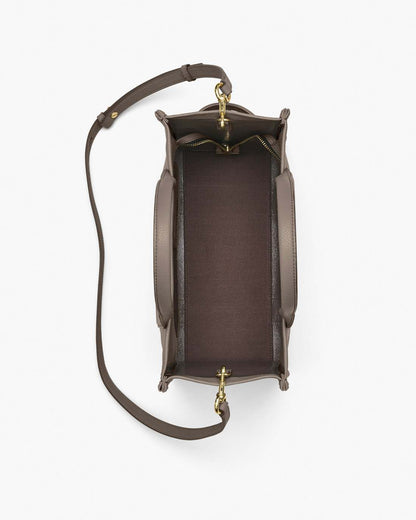 Marc Jacobs Recommended | The Leather Medium Tote Bag Cement