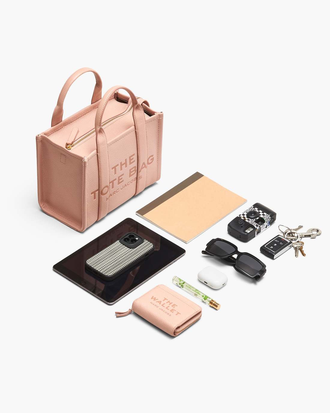 Marc Jacobs Customer Favorite | The Leather Small Tote Bag Cement
