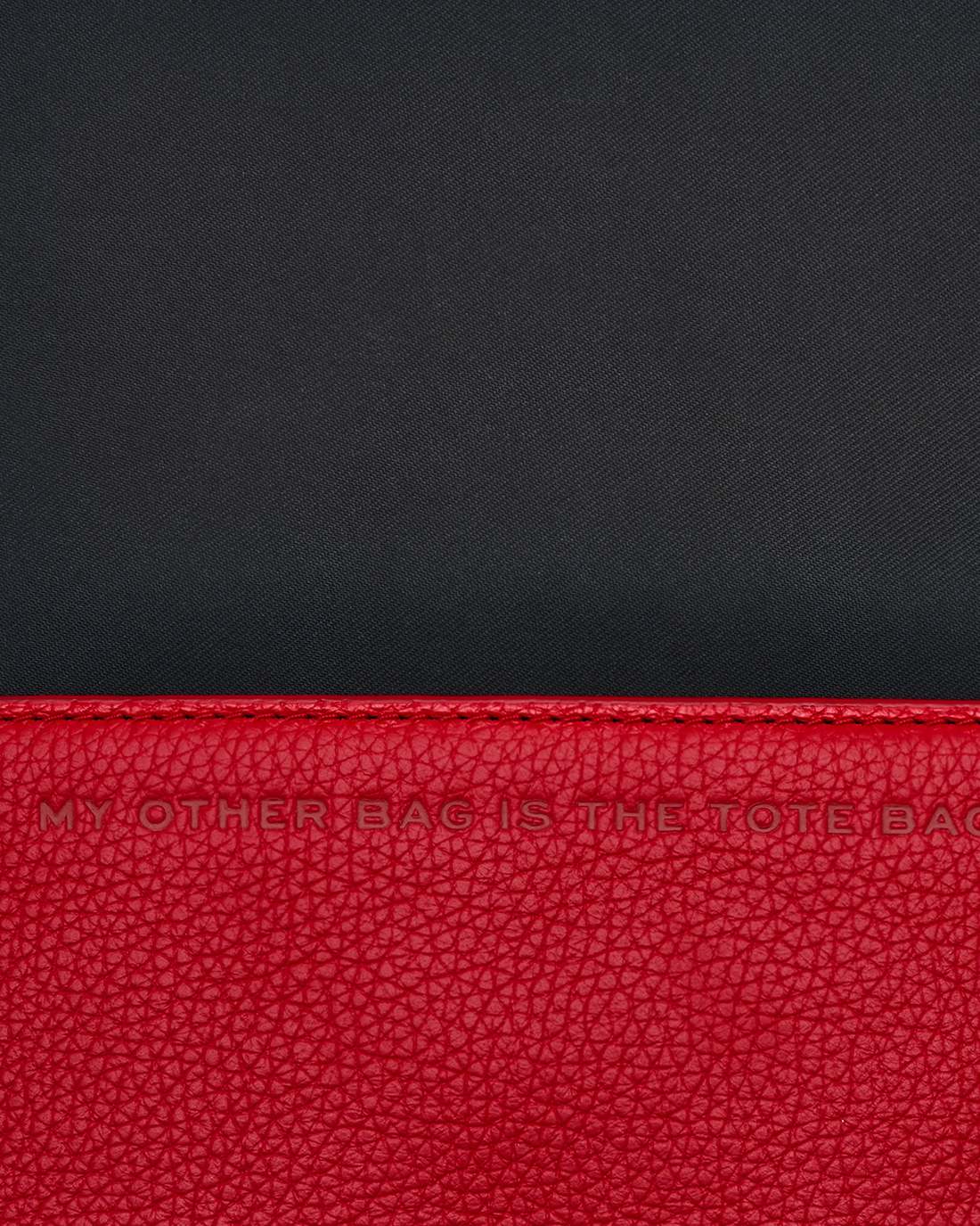 Marc Jacobs Exclusive | The Leather Mini Bag True Red