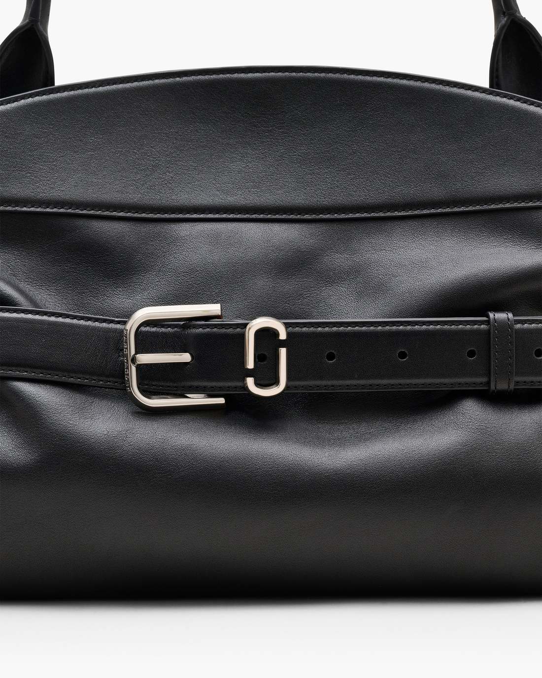 Marc Jacobs Classic | The Dakota Satchel Black