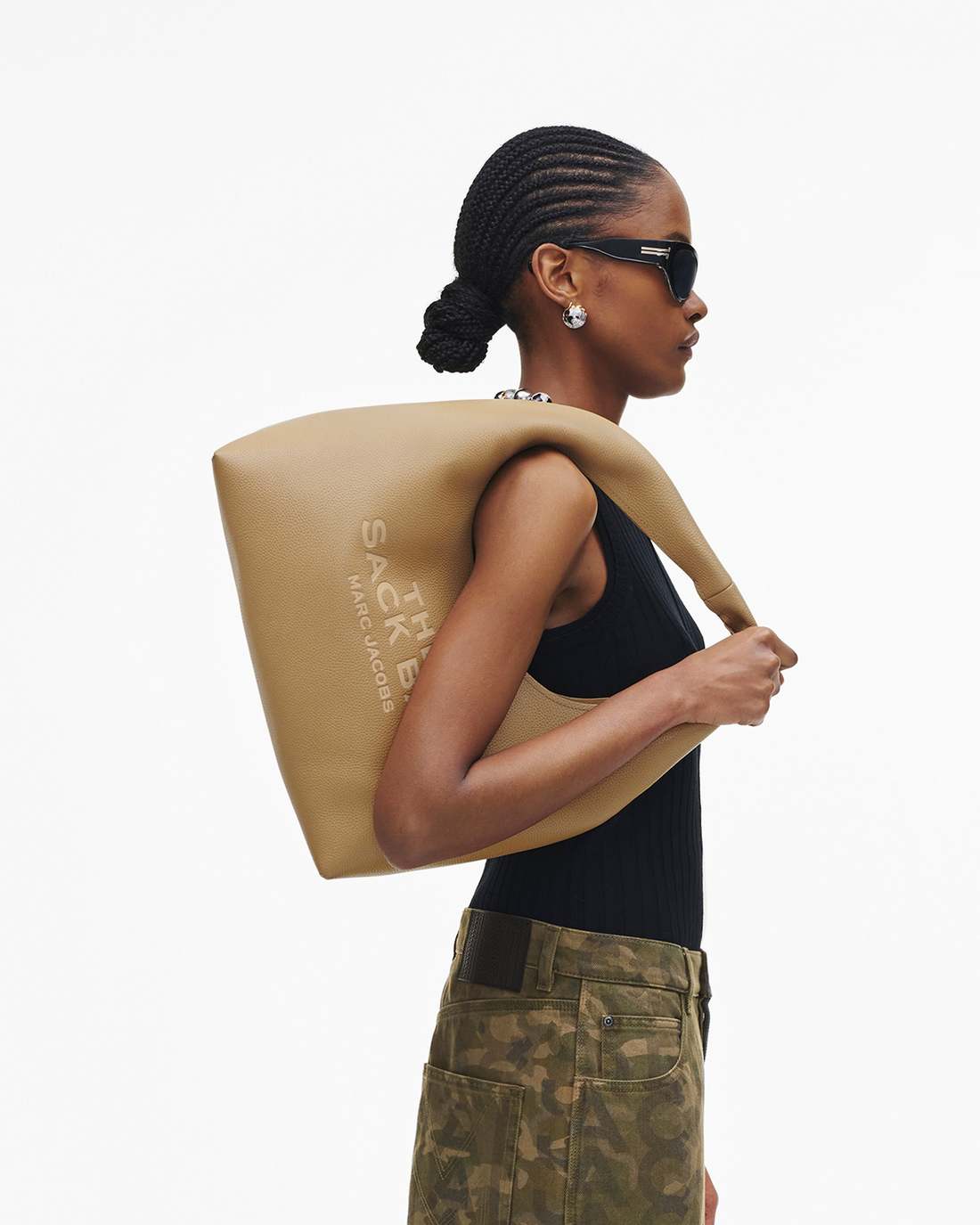 Marc Jacobs Essential | The Sack Bag Camel