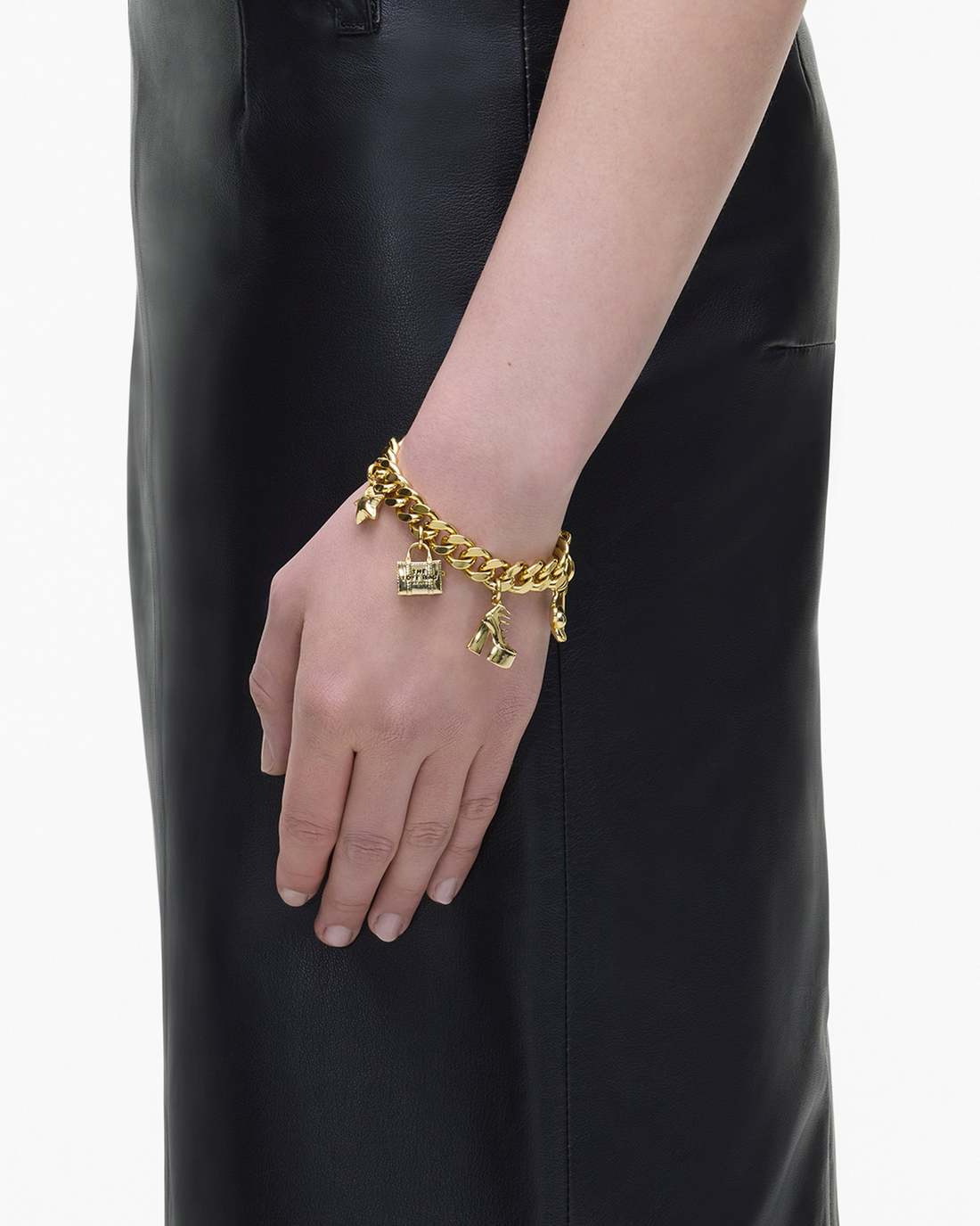 Marc Jacobs Essential | The Mini Icon Charm Bracelet Light Antique Gold