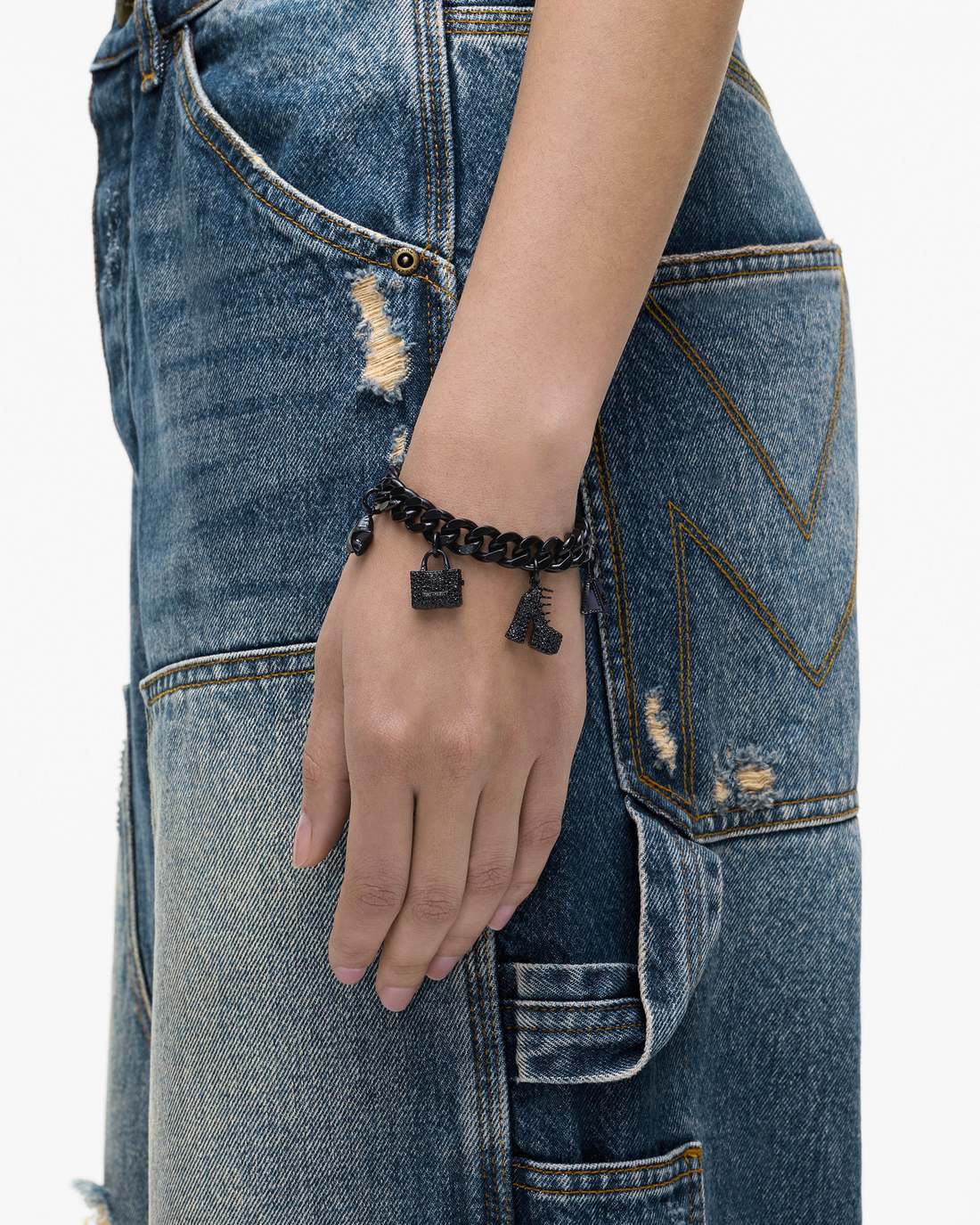 Marc Jacobs Deals | The Pave Mini Icon Charm Bracelet Black/Black Crystal