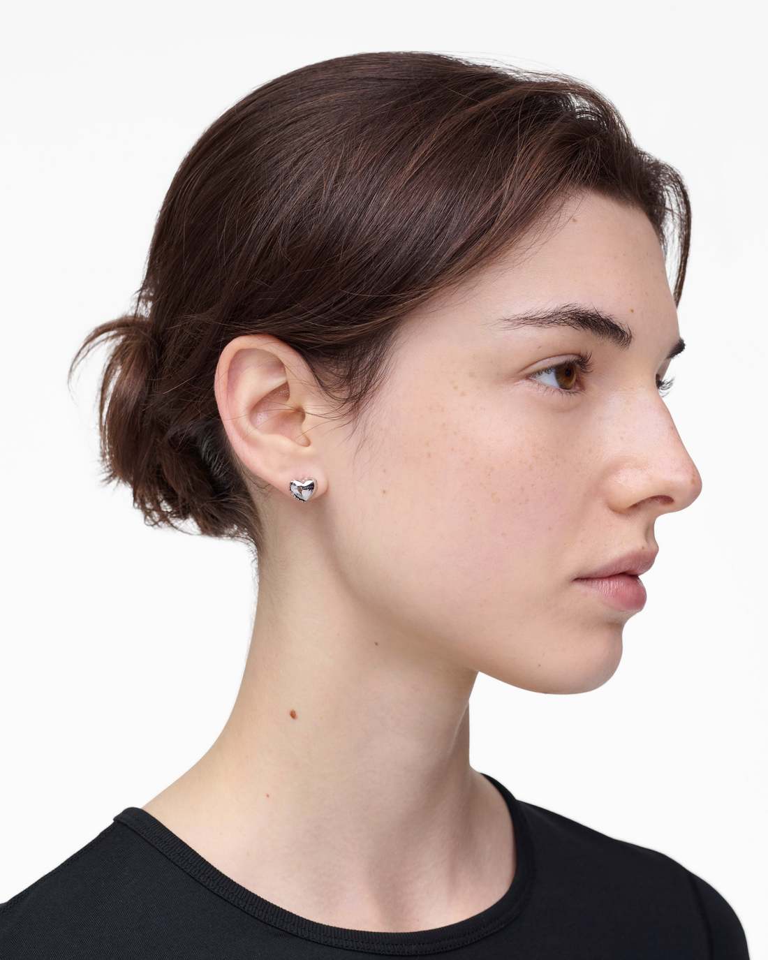Marc Jacobs Top Pick | The Heart Balloon Stud Earrings Light Antique Silver