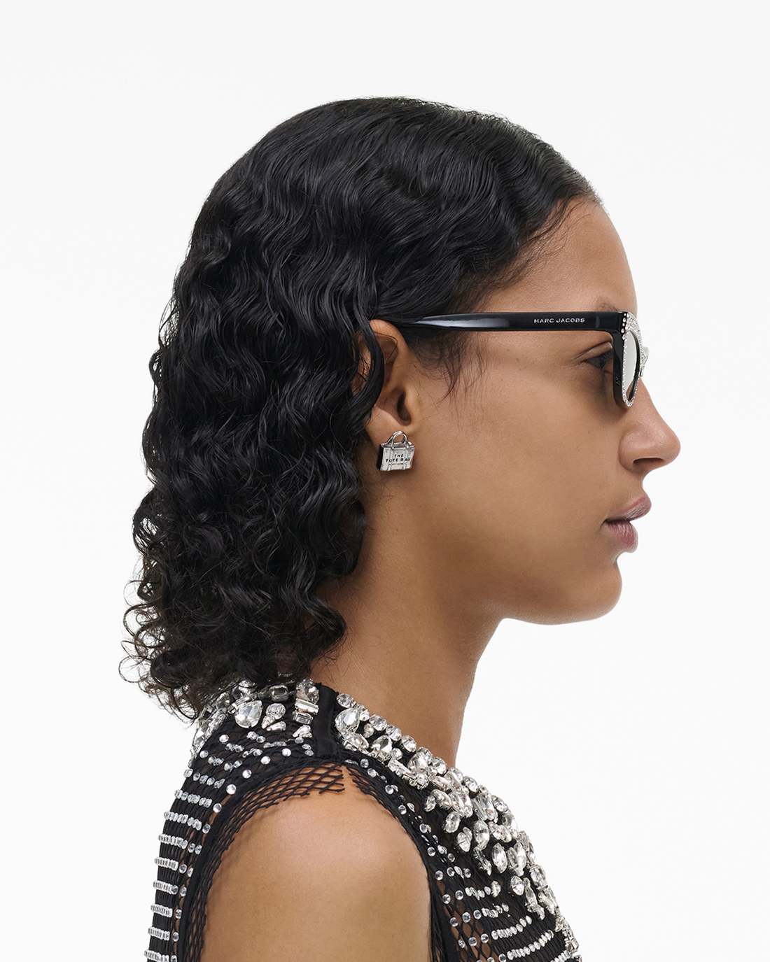 Marc Jacobs Recommended | The Cat Eye Sunglasses Black