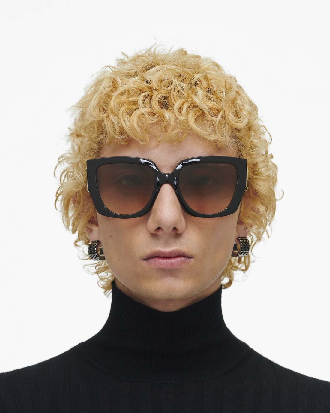 Marc Jacobs Exclusive | The J Marc Square Cutout Sunglasses Black