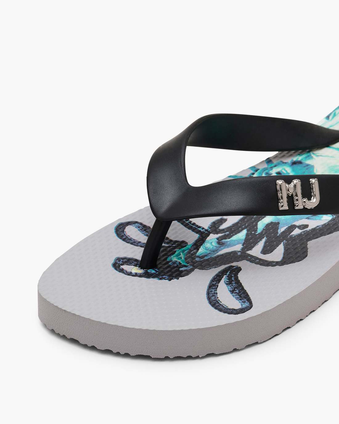Marc Jacobs Featured | The City Flip Flop New York City