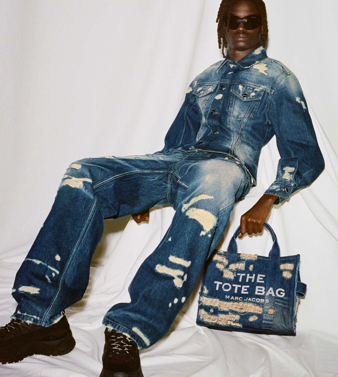 Marc Jacobs Latest | The Rip And Repair Straight Jean Punk Indigo
